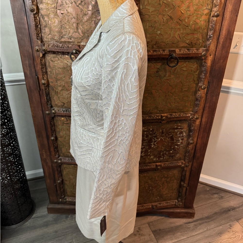 Albert Nipon silver skirt suit 4 - Picture 2 of 11